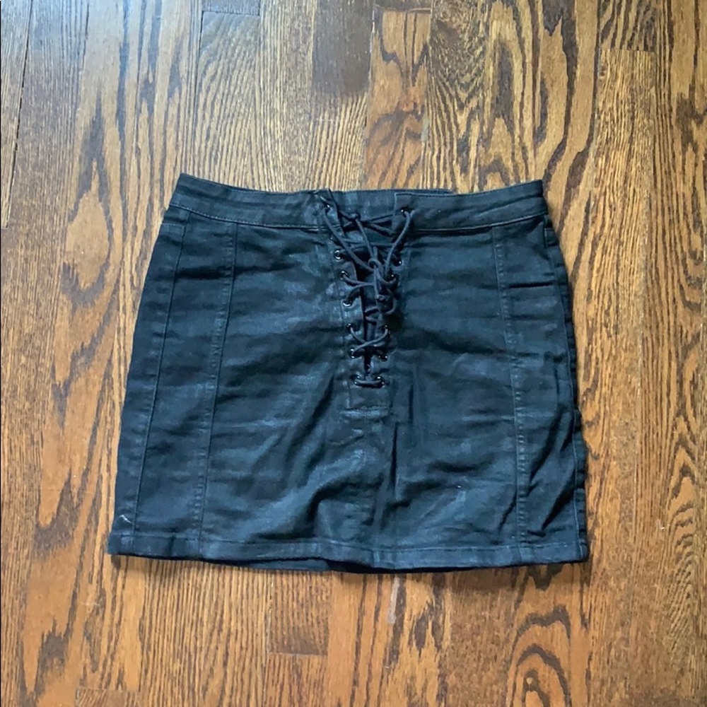 Black Tie-Up Skirt